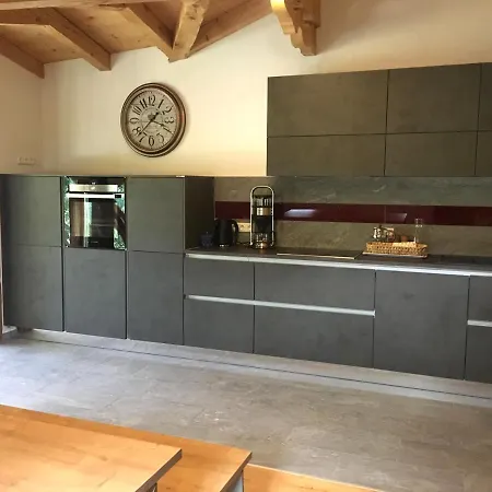 Langrieshof * راوريس