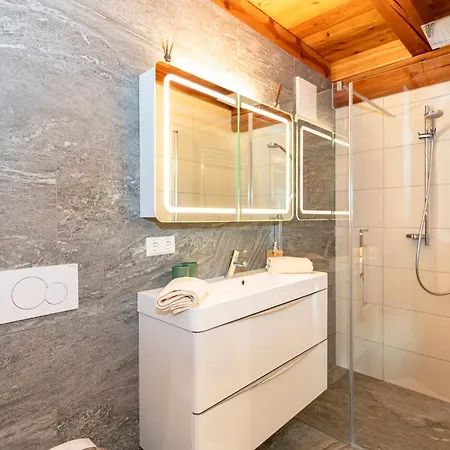 Langrieshof * راوريس