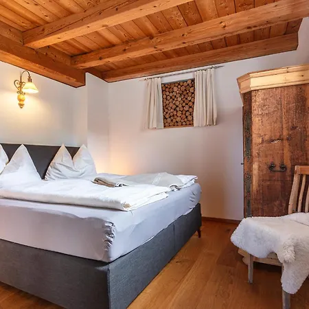 Langrieshof Apartament