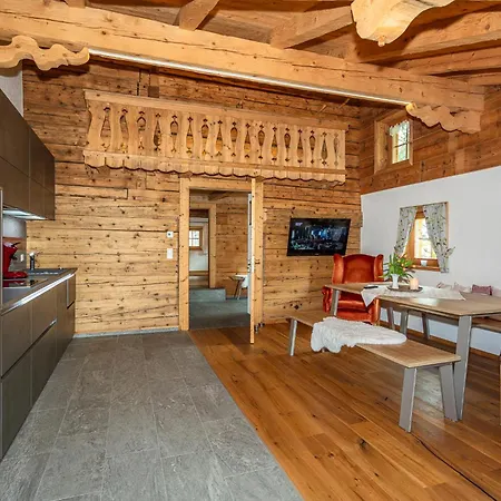 Langrieshof راوريس