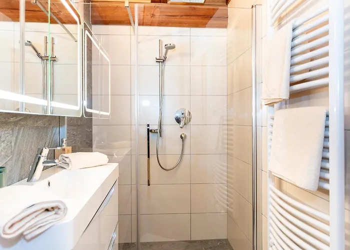 Langrieshof ラウリス